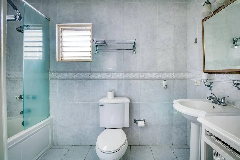 Apartment Two Bedroom Seafront Suite - Quiet & Relaxing Montego Bay